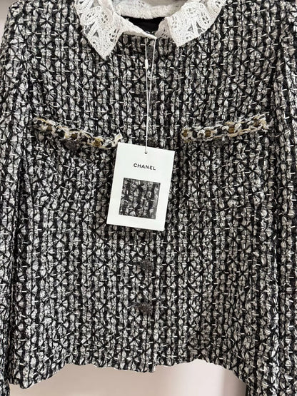 Chanel 23A lace collar beaded jacket