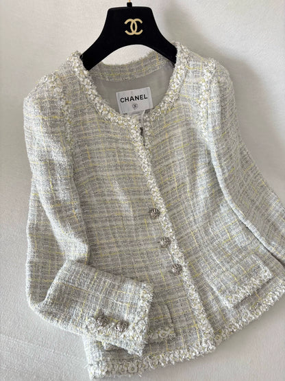 Chanel 09P light green jacket
