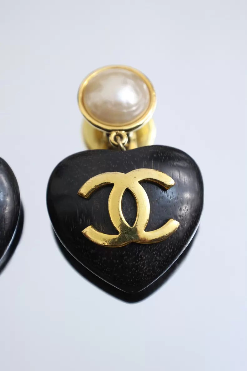 Chanel Walnut Heart-Shaped CC Pearl Clip-on Earrings