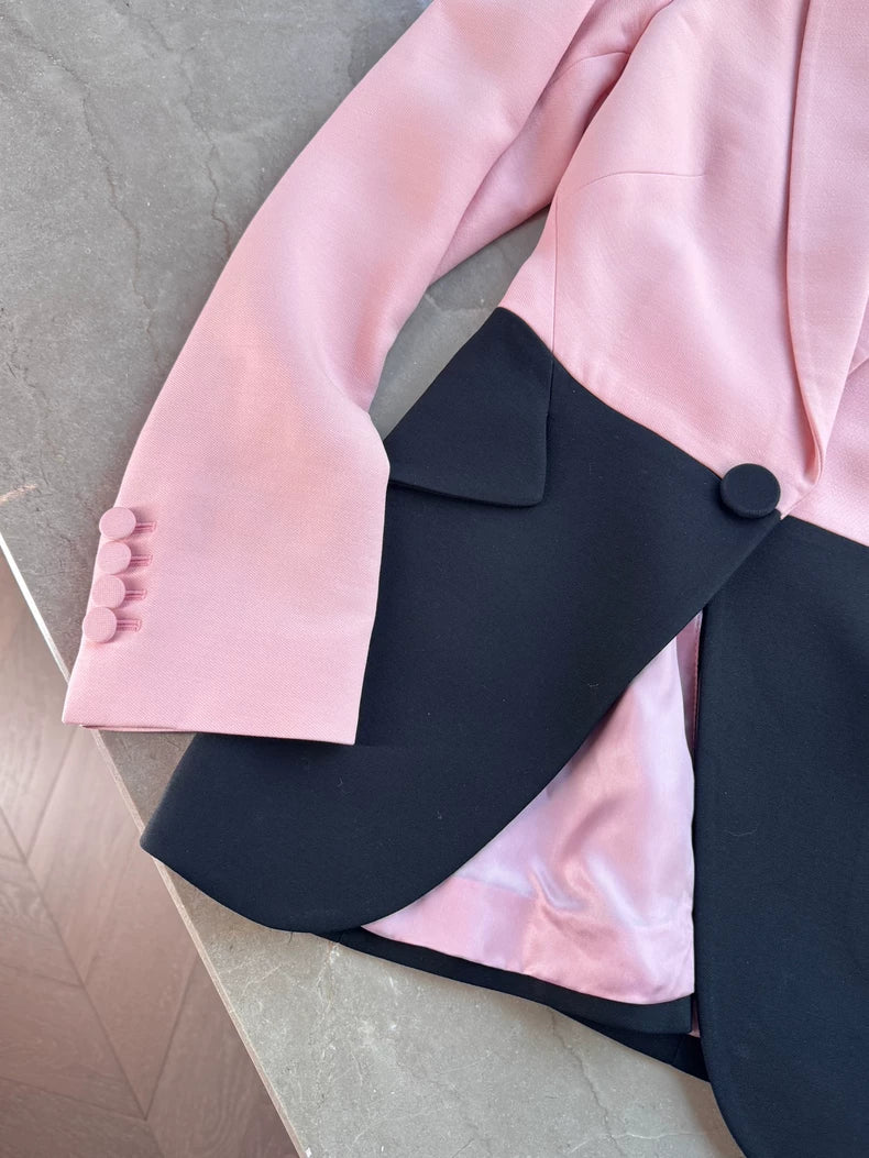 McQueen Early Spring New Black and Pink Fitted Blazer