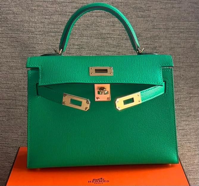 Hermes Mini Kelly 20 Menthe / Nata Chevre Permabrass hardware