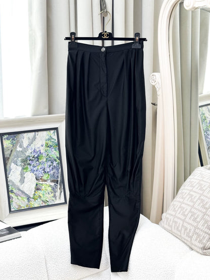 Chanel 22C black trousers
