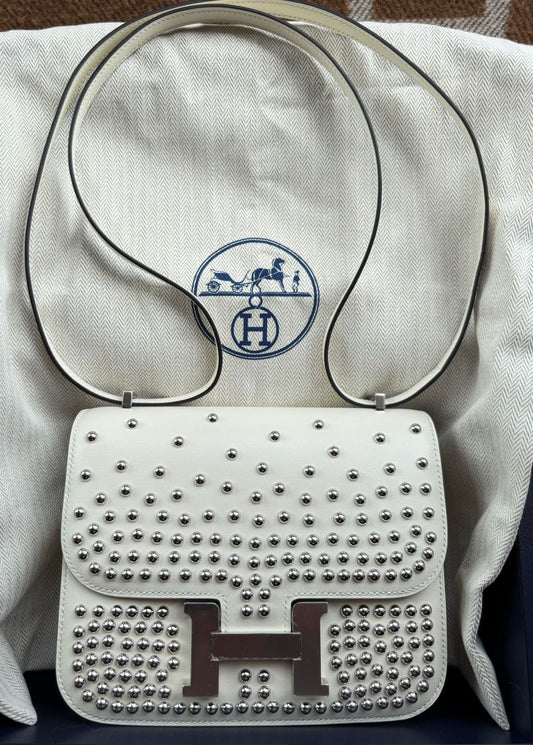 Hermes Constance 18 Cloute Nata Box Palladium hardware