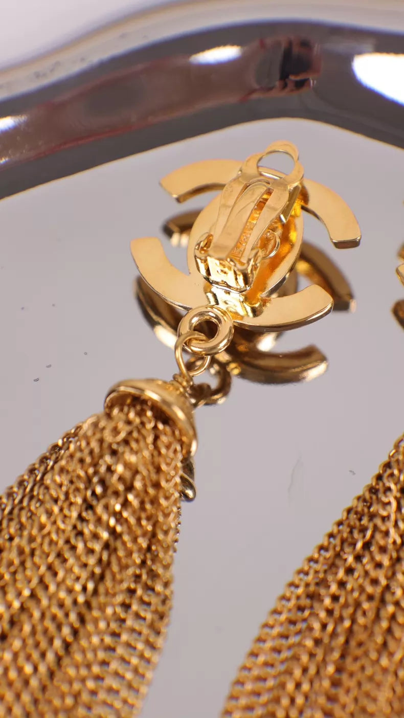 Chanel 96 backpack clip-on earring