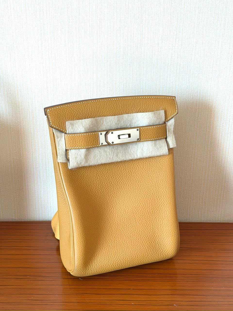 Hermes Hac A Dos Natural Sable Togo Palladium hardware