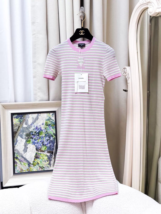 Chanel 25B pink dress