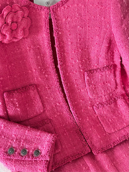 Chanel09 Berry Red Camellia Brooch set
