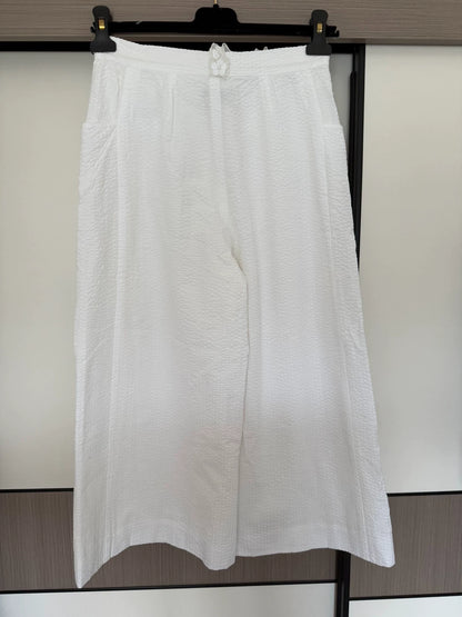 Chanel 26C floral belt white pants