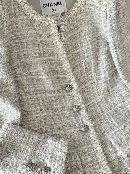 Chanel 09P light green jacket
