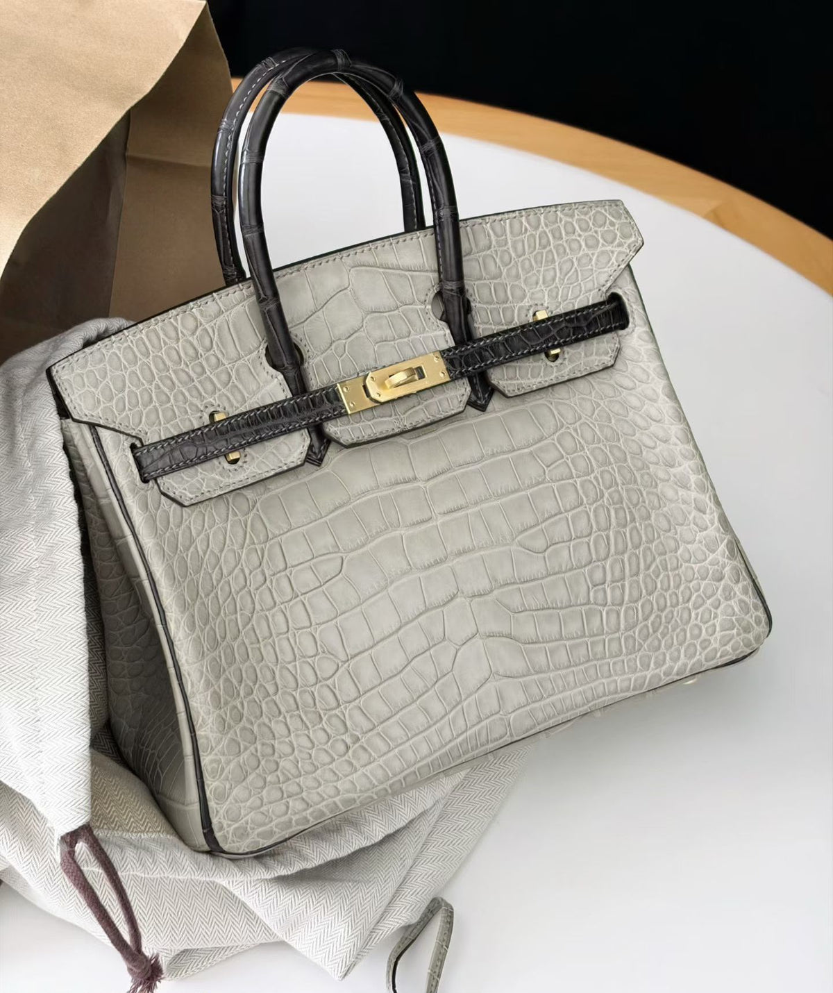 Hermes Birkin 25 HSS Gris Perle x graphite matte alligator brushed gold hardware