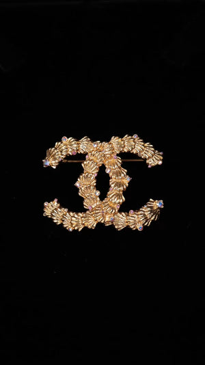 Chanel 23C Gold Shell Colored Rhinestone CC Brooch