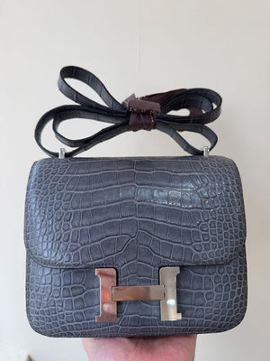 Hermes Constance 18 Graphite Matte Alligator Palladium hardware