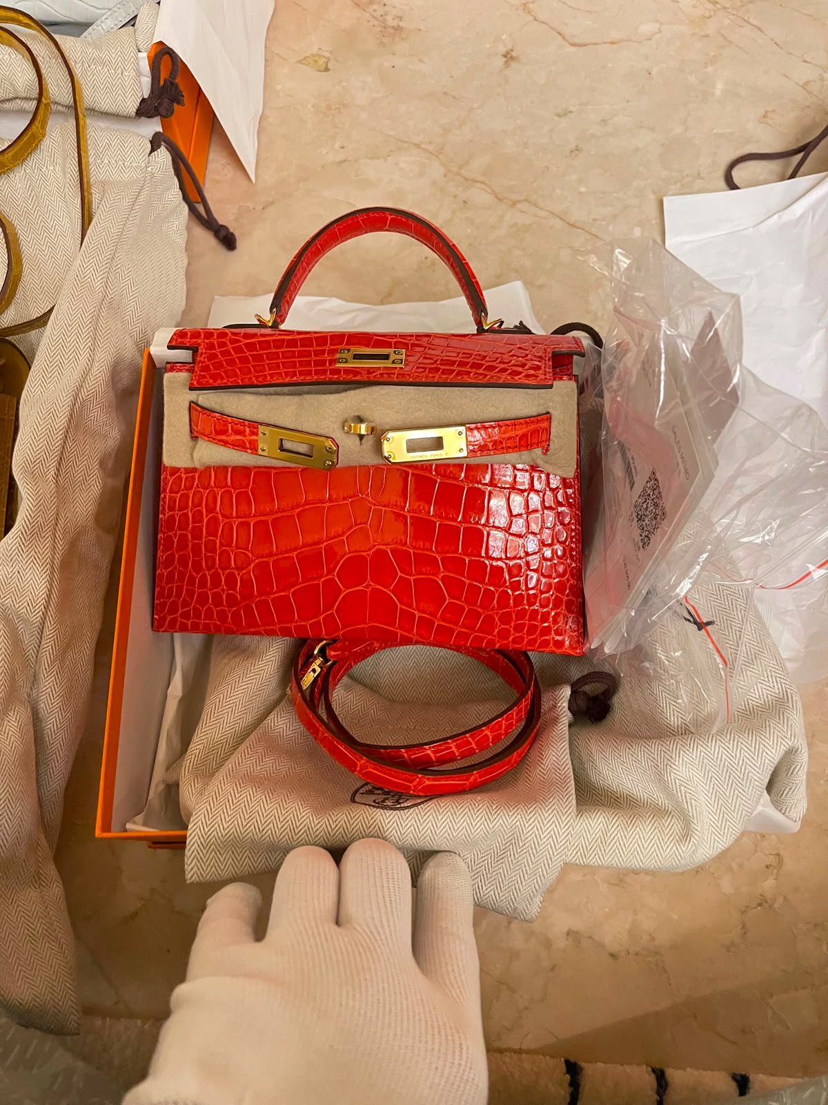 Hermes Mini Kelly 20 Rouge De Coeur Shine Alligator Gold hardware