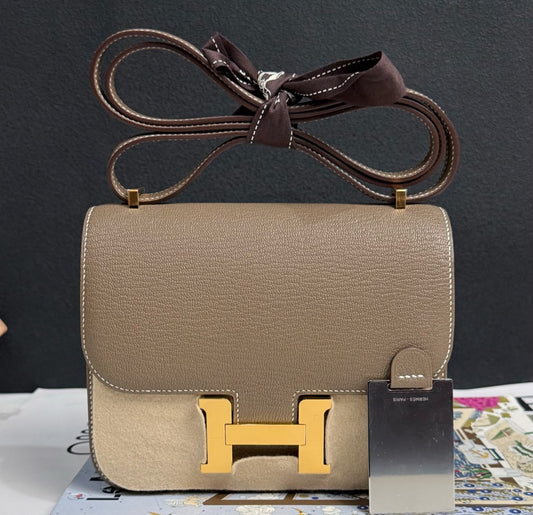 Hermes Constance 18 etoupe Chevre mysore gold hardware