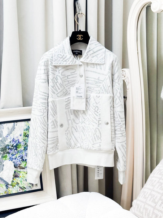 Chanel 21N white pullover sweatshirt
