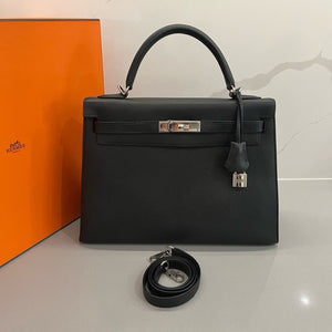 Hermes Kelly 32 Black Epsom Palladium hardware