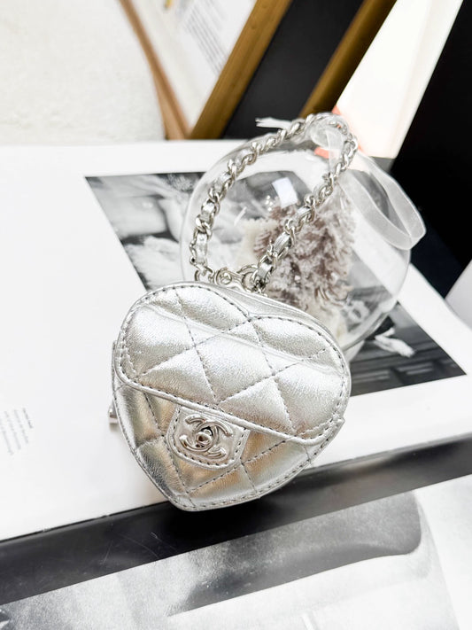 Chanel 25B Silver mini heart-patterned bag