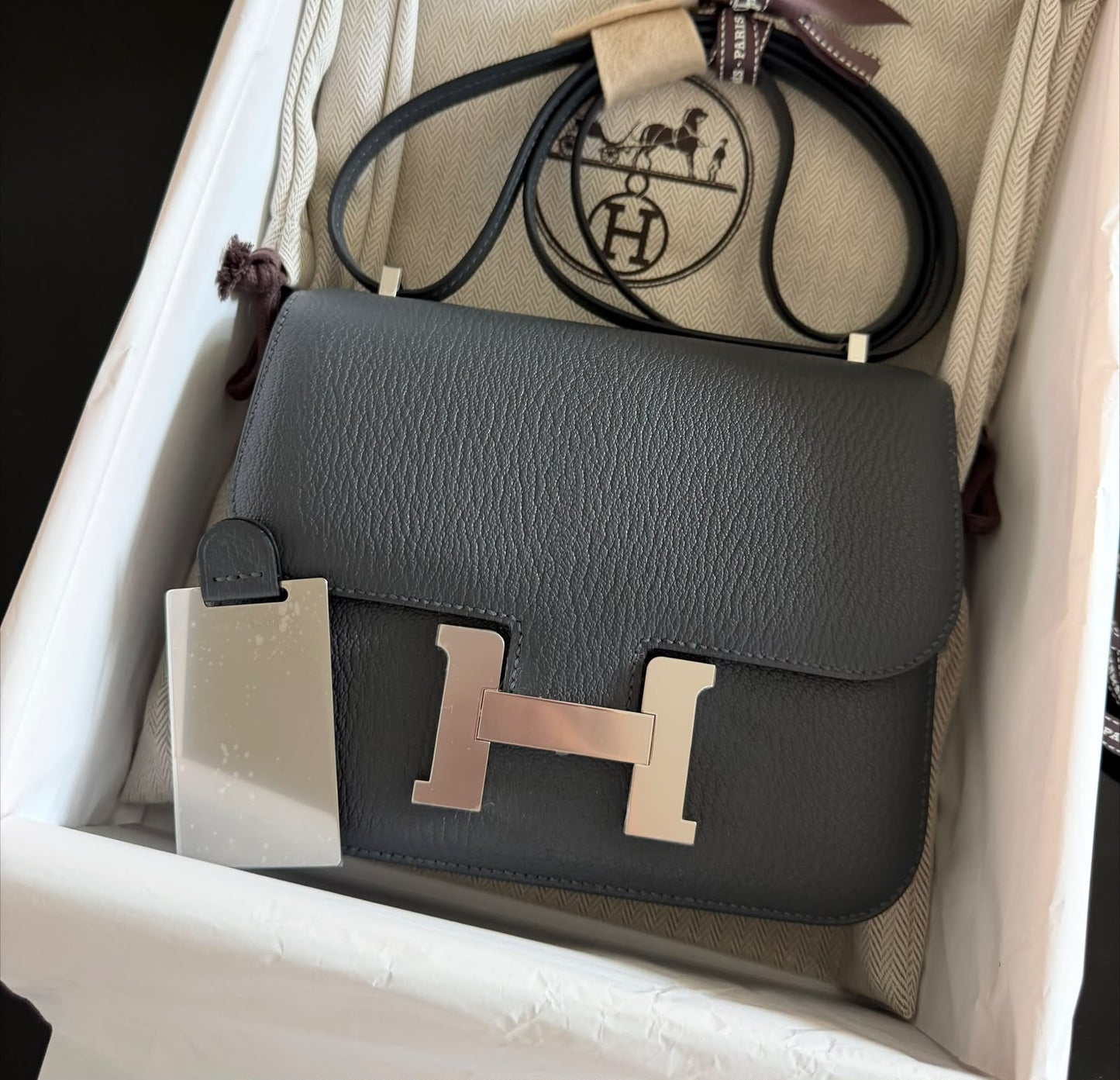 Hermes Constance 18 Gris Misty Chevre Palladium hardware