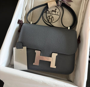 Hermes Constance 18 Gris Misty Chevre Palladium hardware