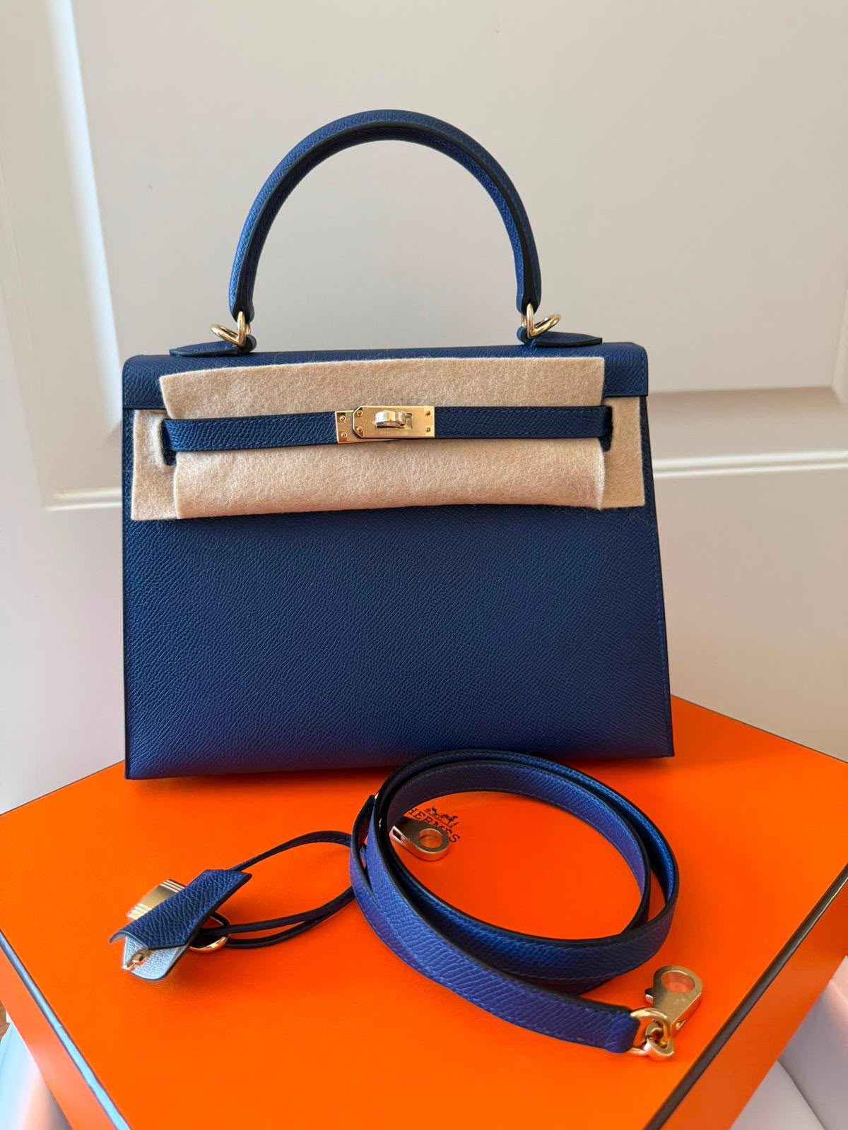 Hermes Kelly 25 Verso Blue Navy / Gris Perle Epsom Permabrass hardware