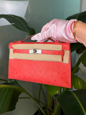 Hermes Kelly pochette Rose Texas Ostrich Palladium hardware