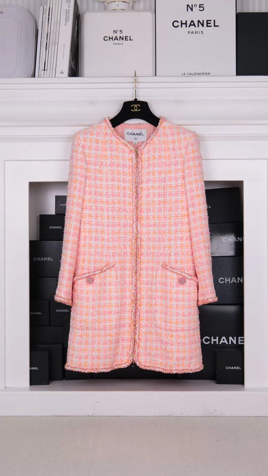 Chanel 19 Pink-Orange tweed Jacket