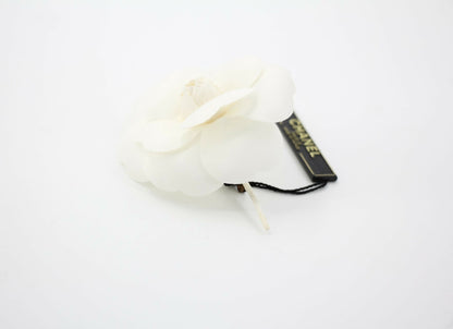 Chanel Vintage 81-85 Silk Small Size White Camellia Brooch