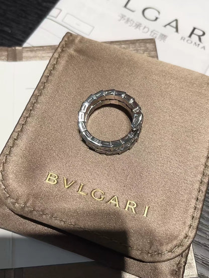 Bvlgari Serpenti white gold ring