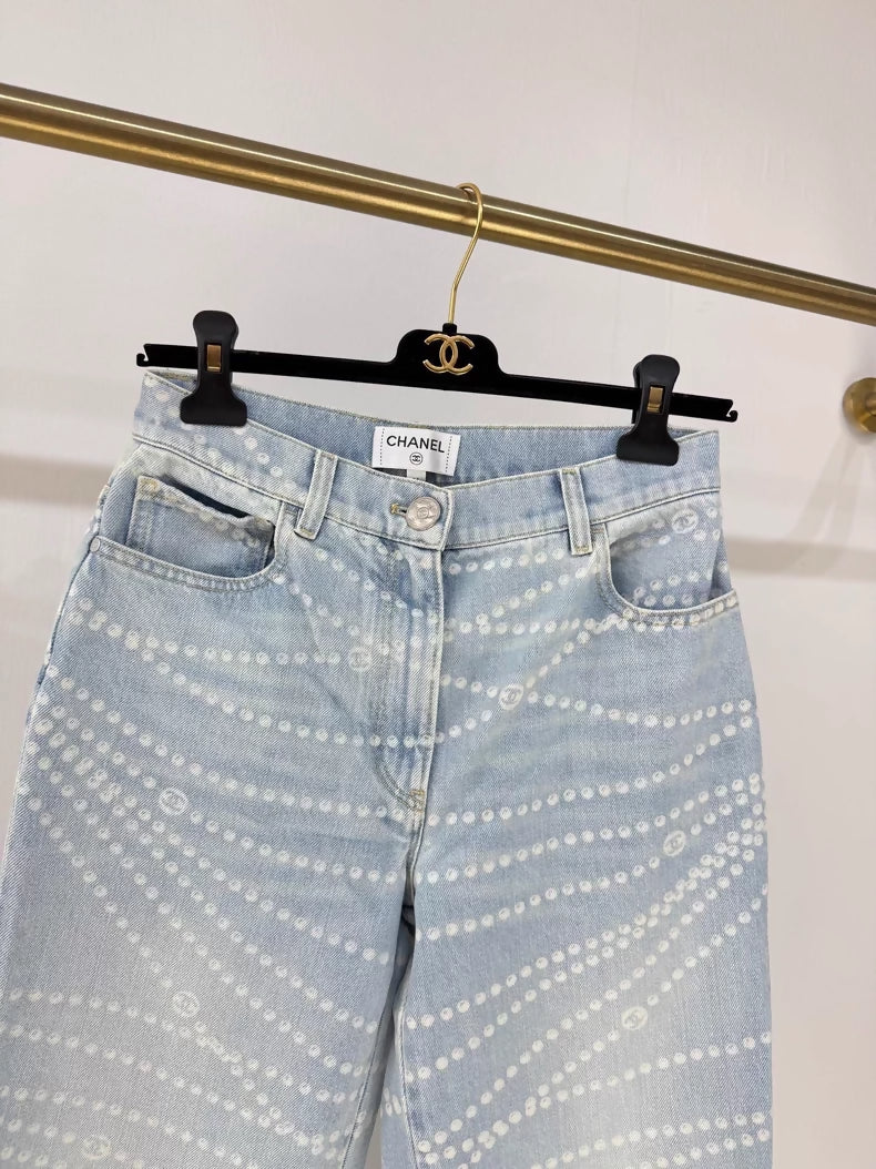 Chanel 25P straight leg pearl double C jeans