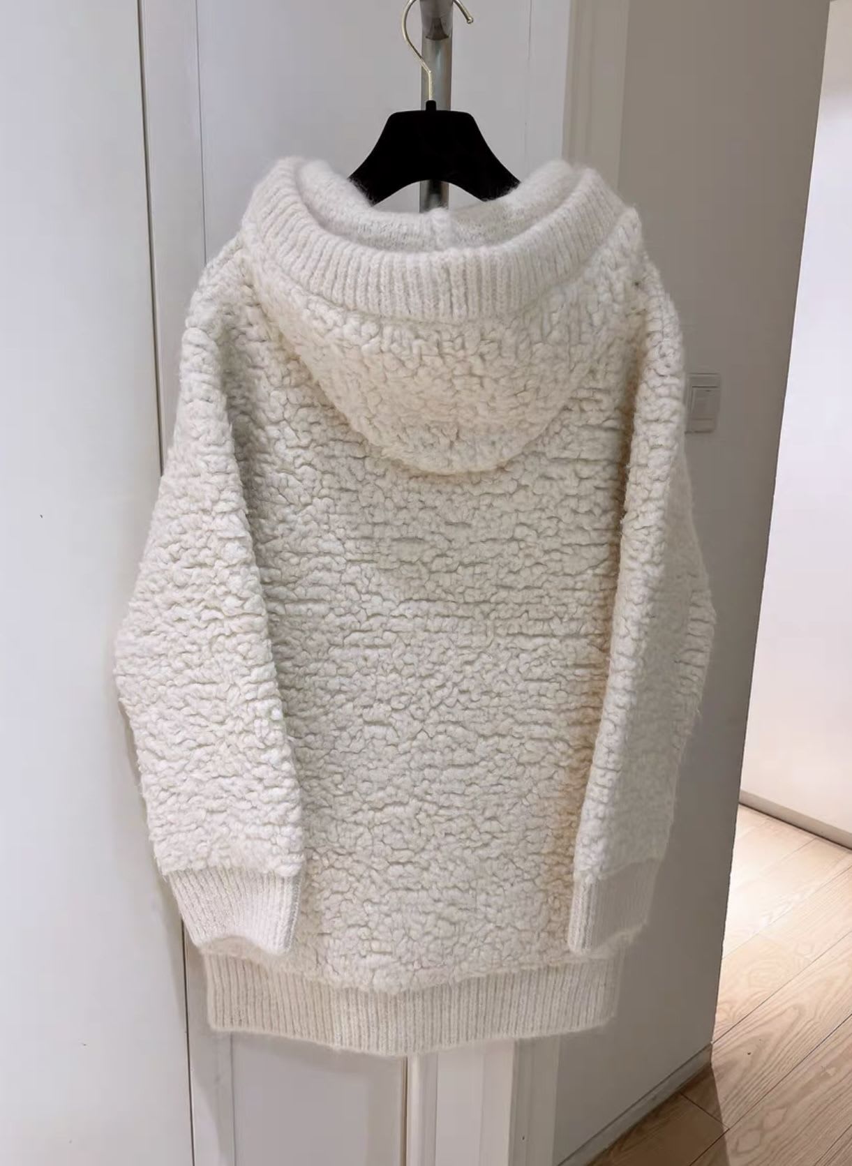 Celine 20 autumn and winter cream teddy sweater