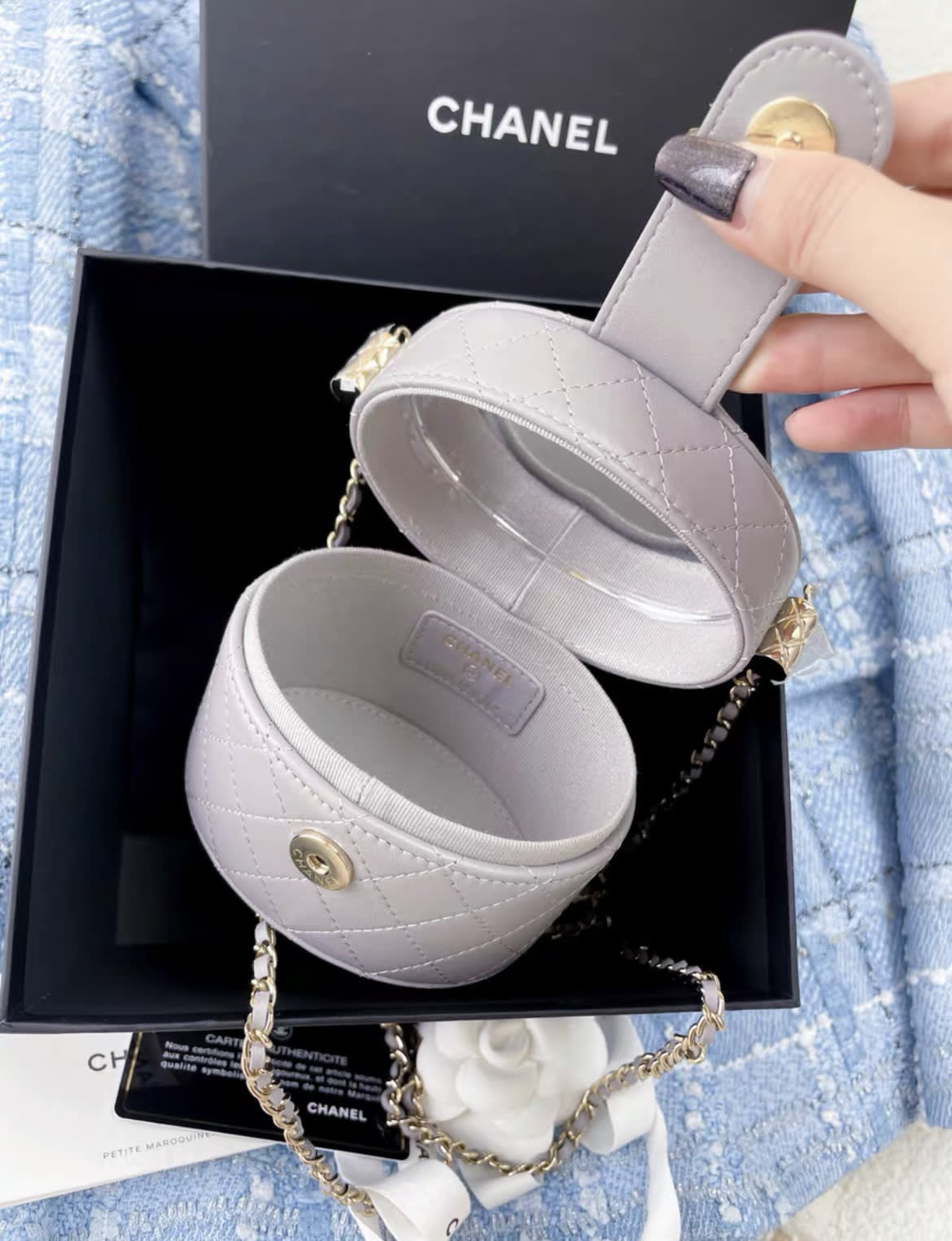 Chanel 21 gray cosmetic box chain bag – Wararni.com