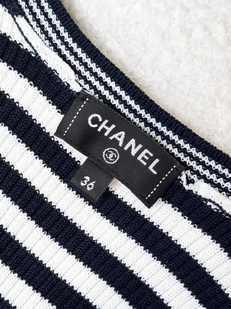 Chanel 23C black and white striped top