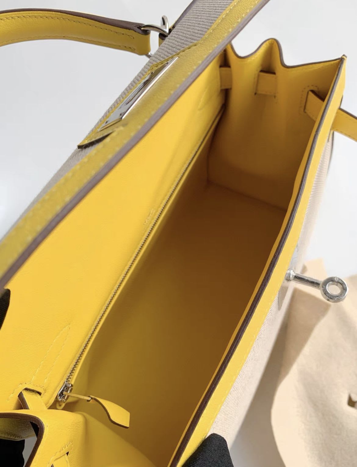 HERMES kelly28 9o Naples yellow patchwork canvas silver – Wararni.com