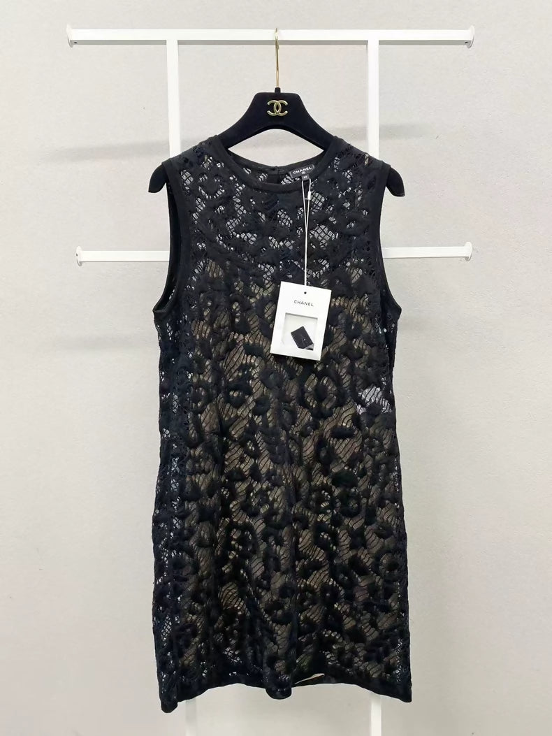 Chanel 22P black lace dress