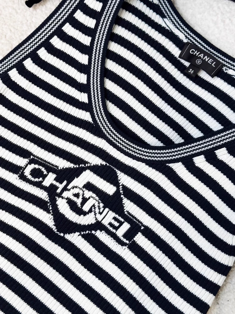 Chanel 23C black and white striped top