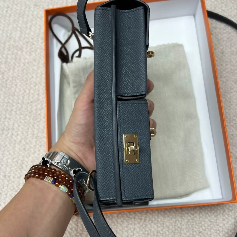 Hermes kelly Multi-pocket To Go Pouch Gris Misty Permabrass Hardware