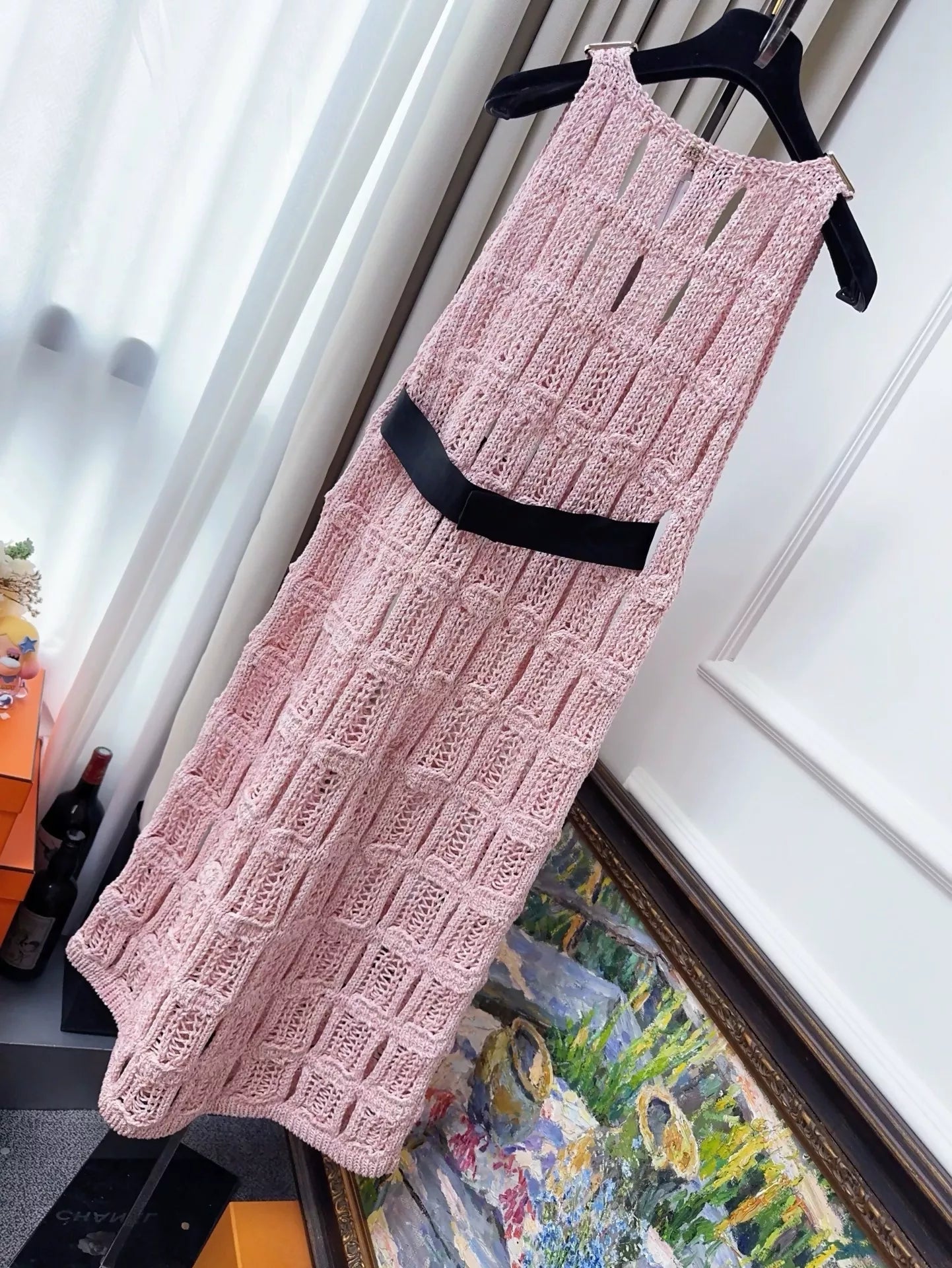 Chanel 25s pink knitted bow belt dress
