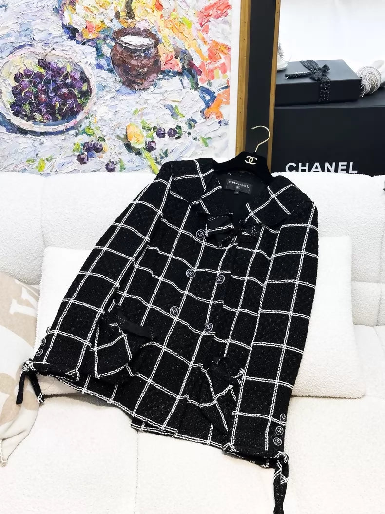 Chanel 20S black and white jacket