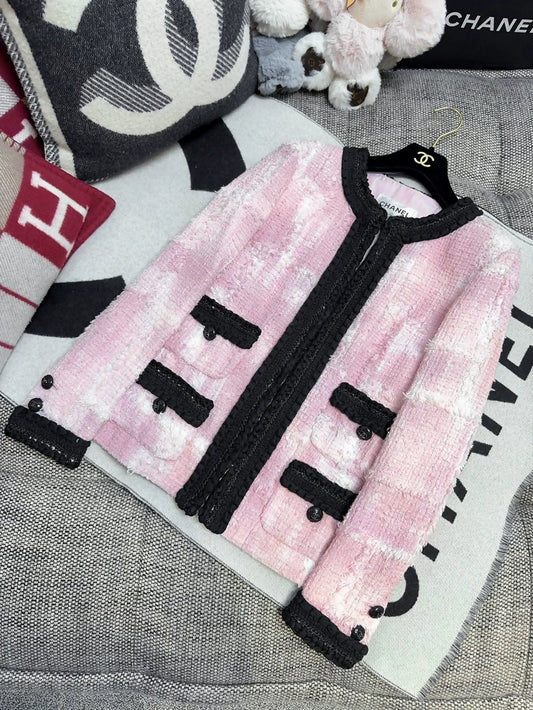Chanel 22C pink & black tweed jacket