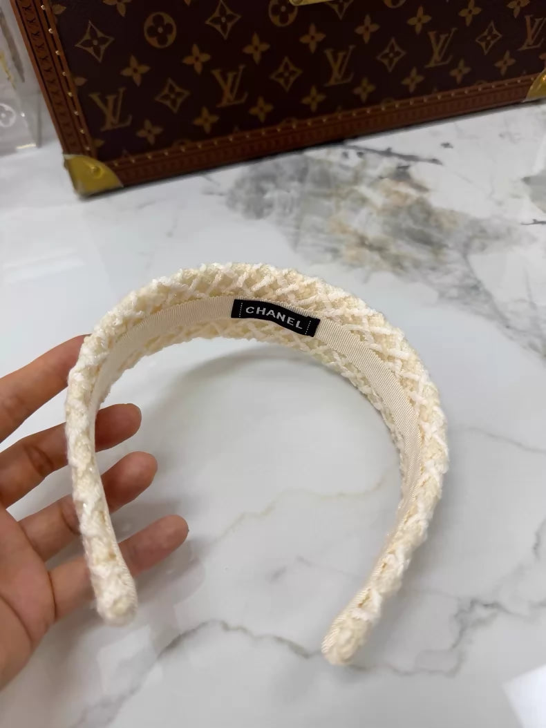 Chanel 22A white tweed wide headband