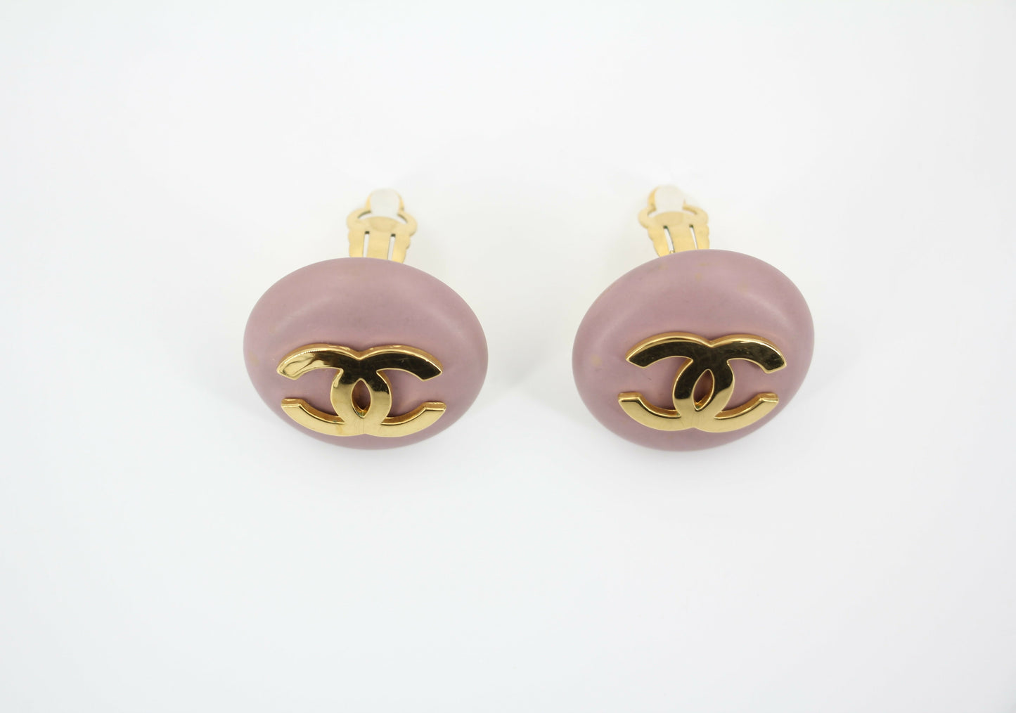 Chanel Vintage 87 Resin Purple Pink CC Logo Large Round Clip-on Earrings
