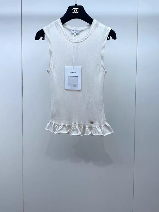 Chanel 23S ecru top