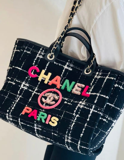 Chanel 22AW  black and white plaid with colorful letters woolen beach bag