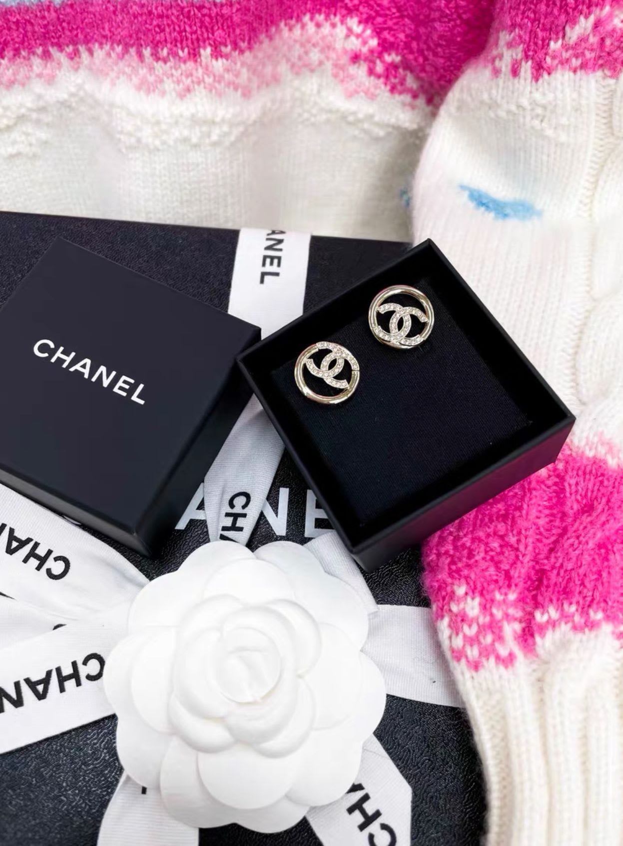 Chanel 22A Diamond Double C