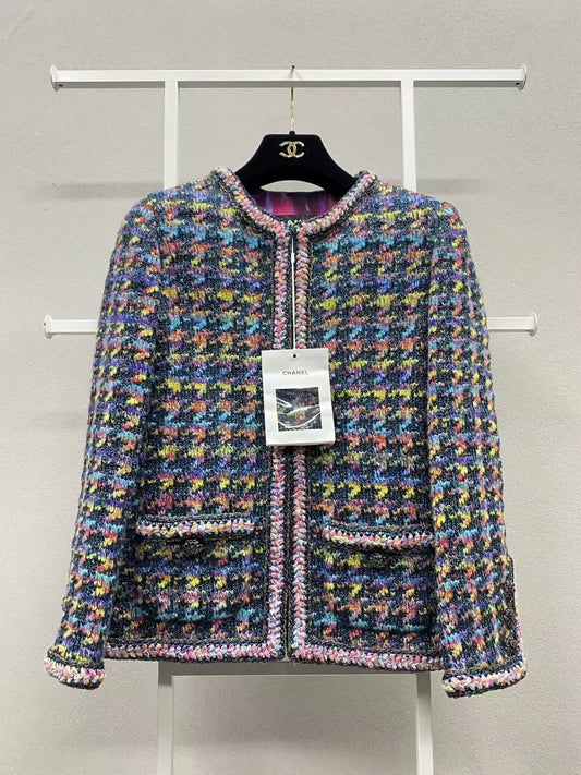 Chanel 2022 Blue Pink Houndstooth Tweed Jacket
