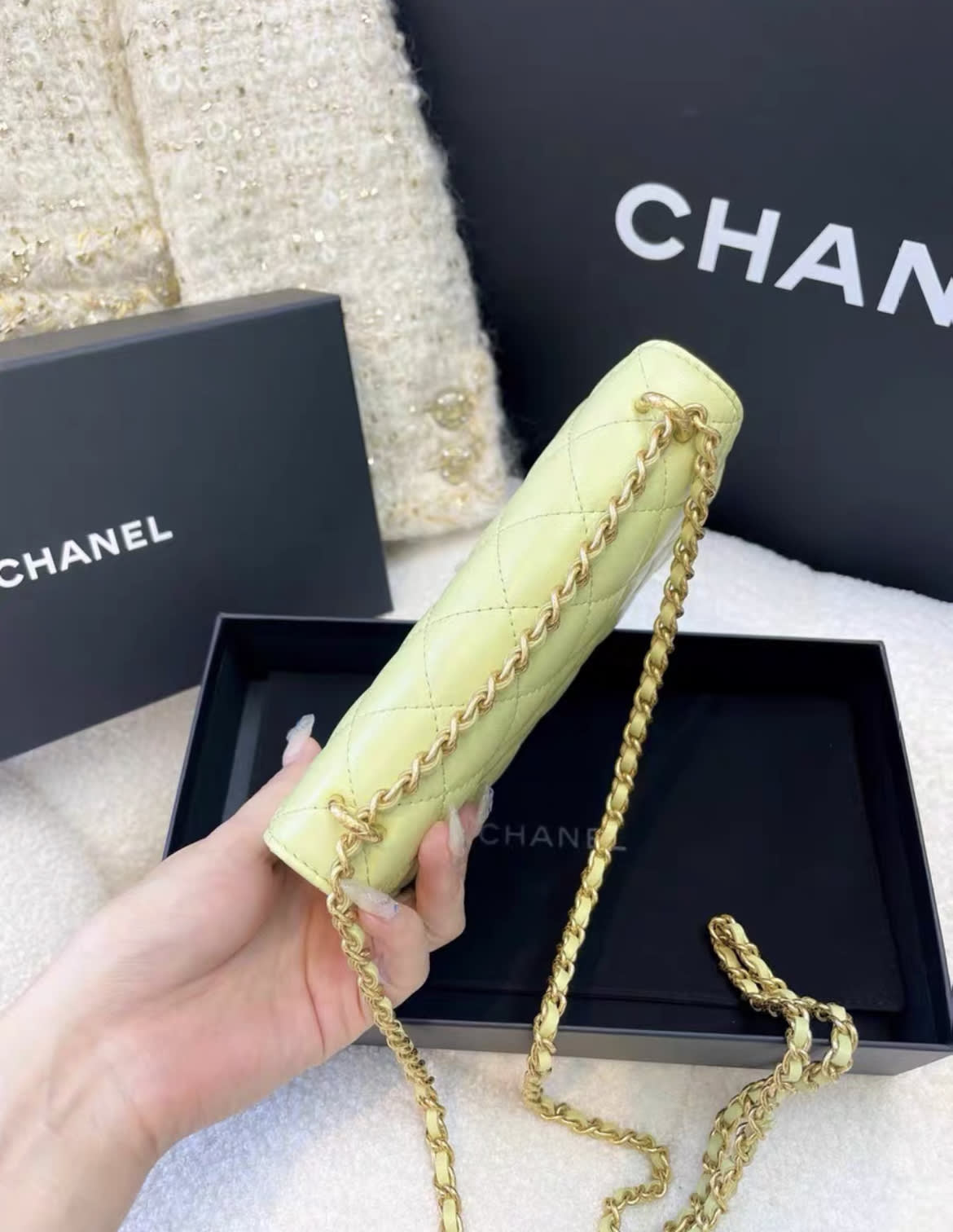 Chanel green shoulder chain bag, brand new with box,