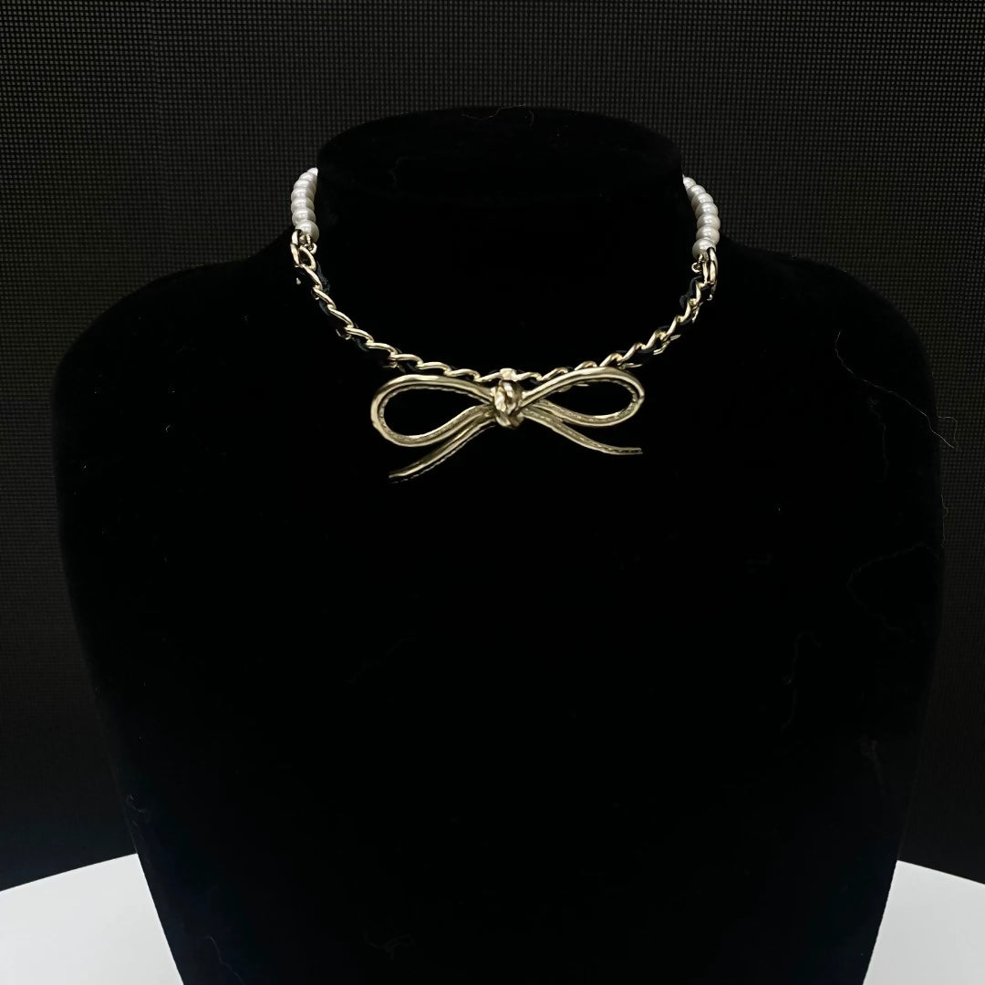 Chanel 22s bow pearl leather chain choker necklace