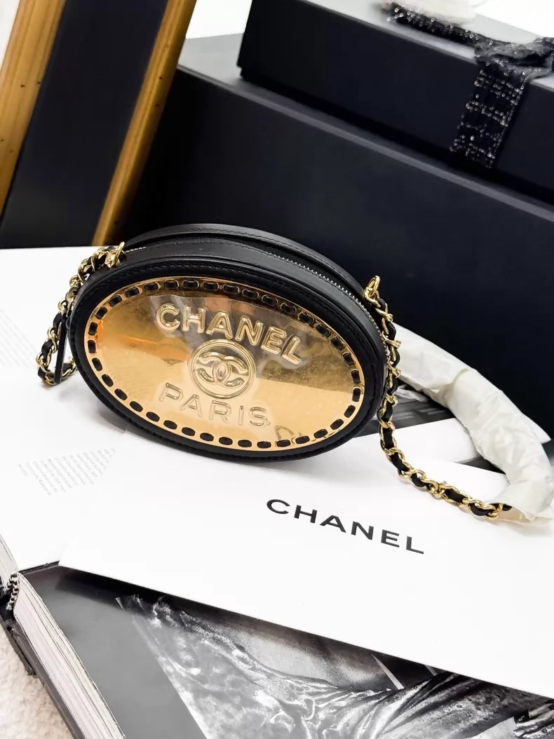 Chanel 22B black and gold round chain bag