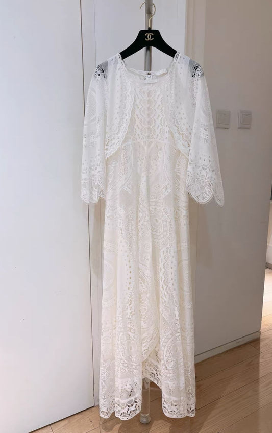 Chloé Chloe White Lace Dress - 34 Dress - Vintage fashion from Wararni