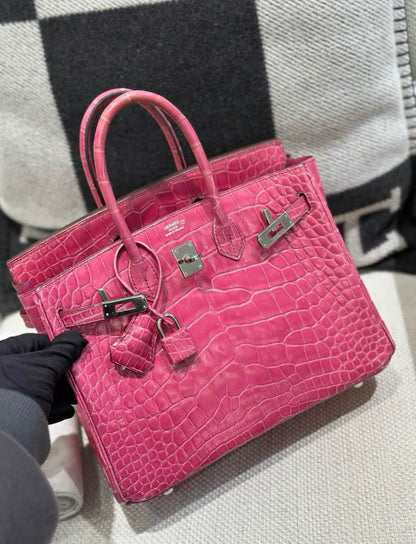 Hermès Hermes Birkin 25 Pink Croco PHW - 25 Tote Bag - Vintage fashion from Wararni